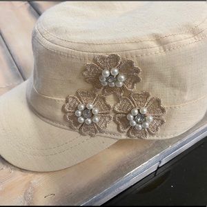 Women’s Ivory Linen Cap with Floral Appliqué